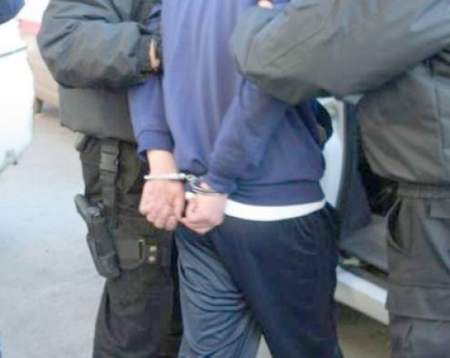 Minori de 13 şi 15 ani, tâlhari la drumul mare